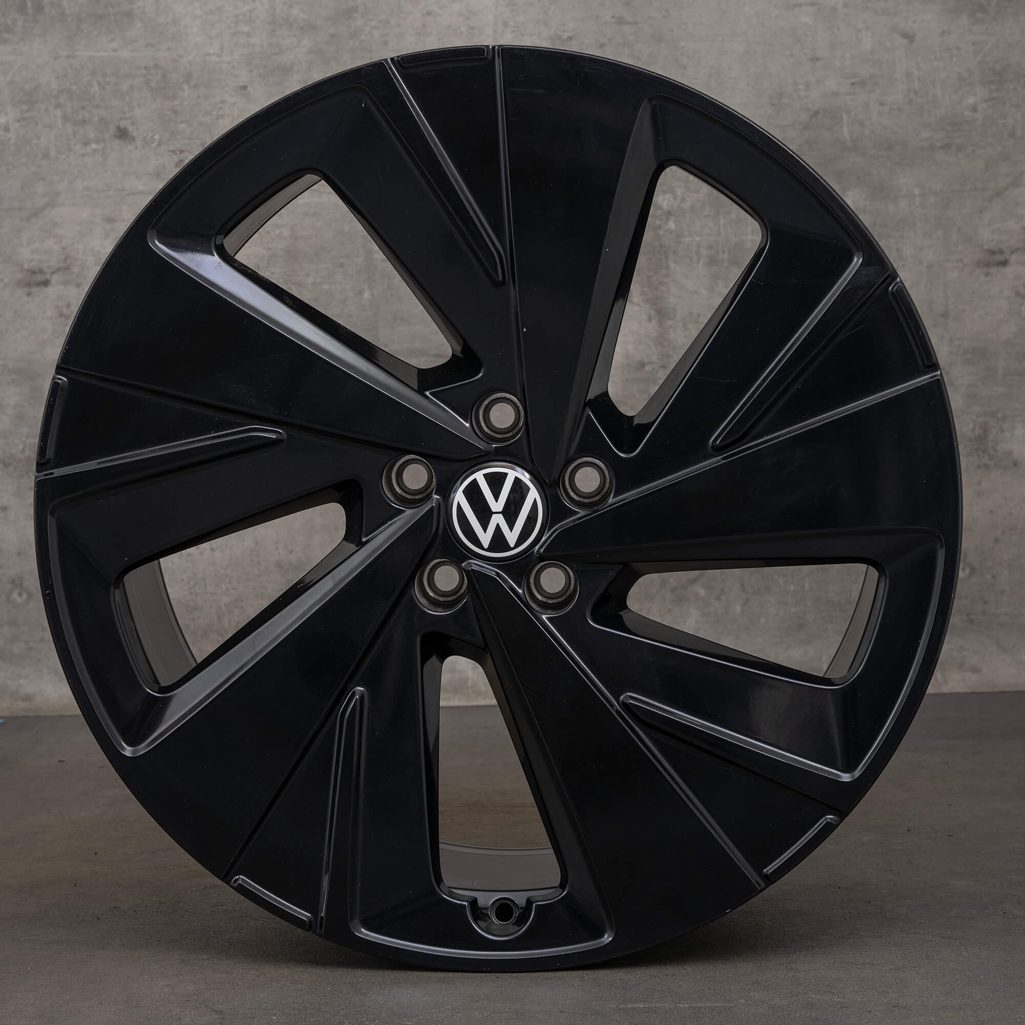 20 Zoll Felgen VW ID.4 Arteon Tiguan Skoda Enyaq iV Kodiaq & GT Alufelgen 20 Zoll Felgen VW ID.4 Arteon Tiguan Skoda Enyaq iV Kodiaq & GT Alufelgen