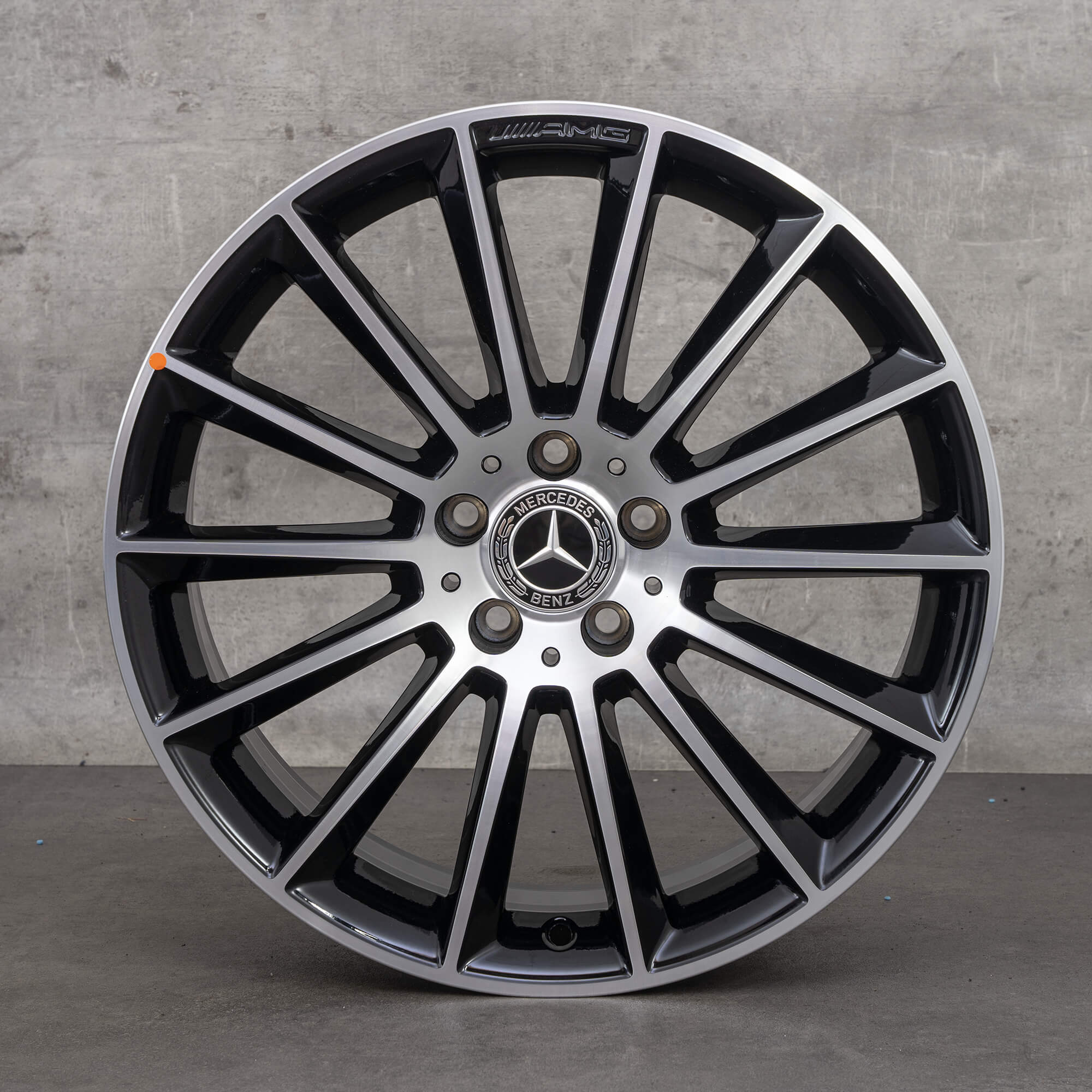 Mxfans Cerchi In Lega Di Alluminio E Gomme Per Auto RC 1:10 On-Road - Set Di 4, Grigio E Nero, Diametro 65mm, Con Spugna, Da Montare