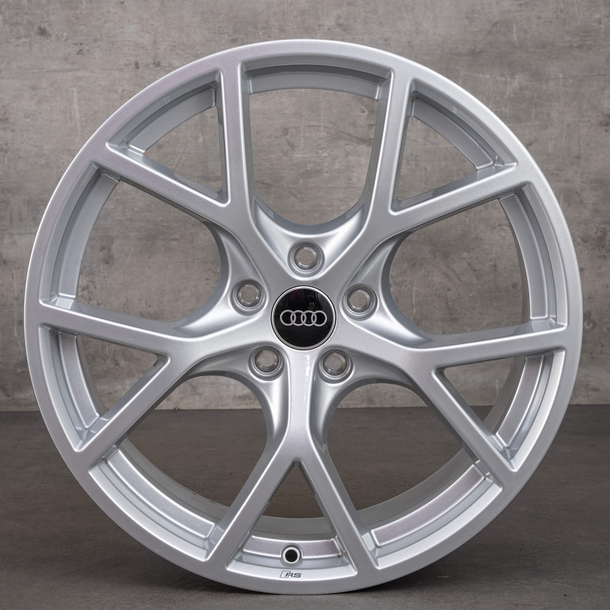 Audi 19 inch rims RS3 8Y alloy 8Y0601025BR 8Y0601025BQ