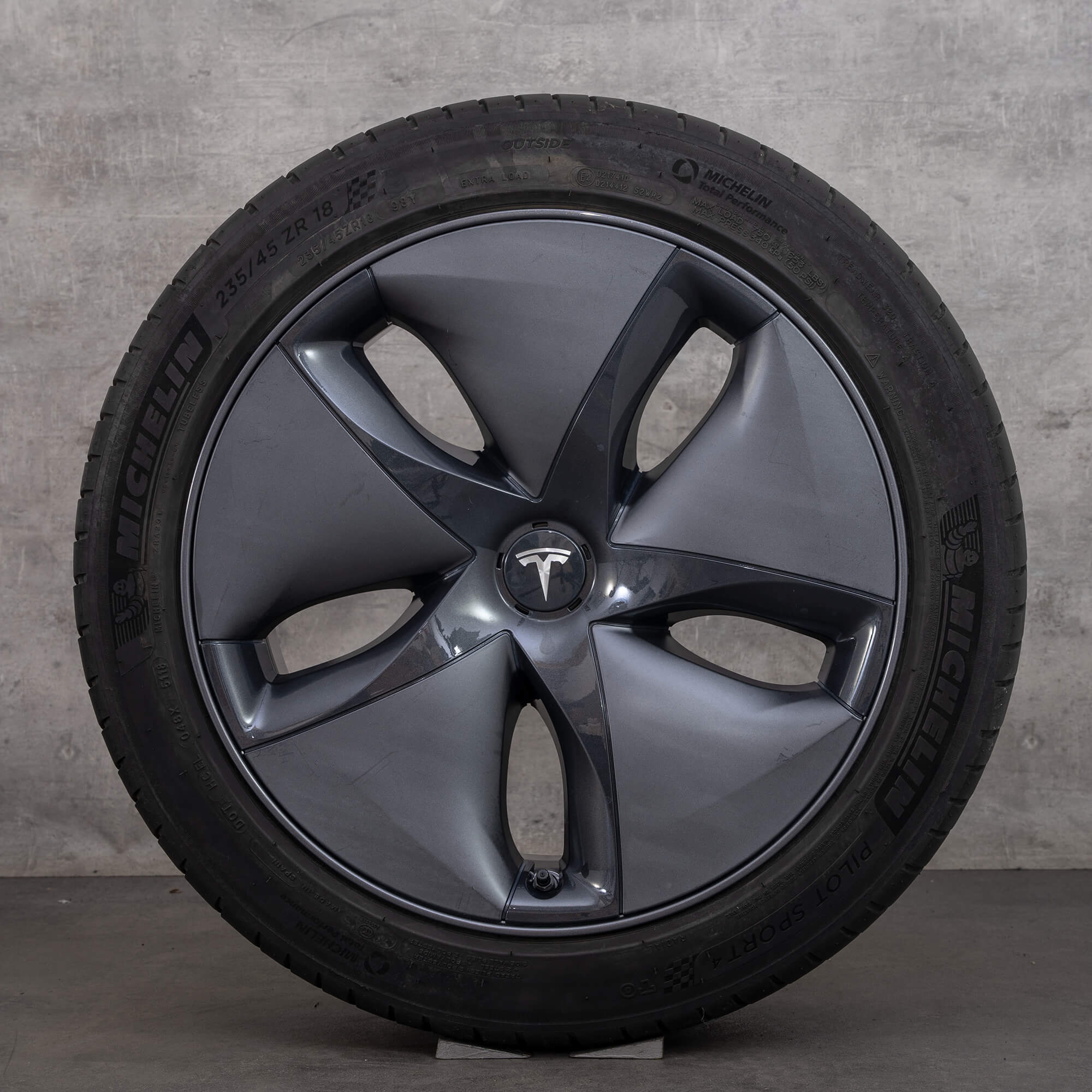 Tesla Model 3 Aero roues été pneus jantes 18 pouces 1044221-00-B