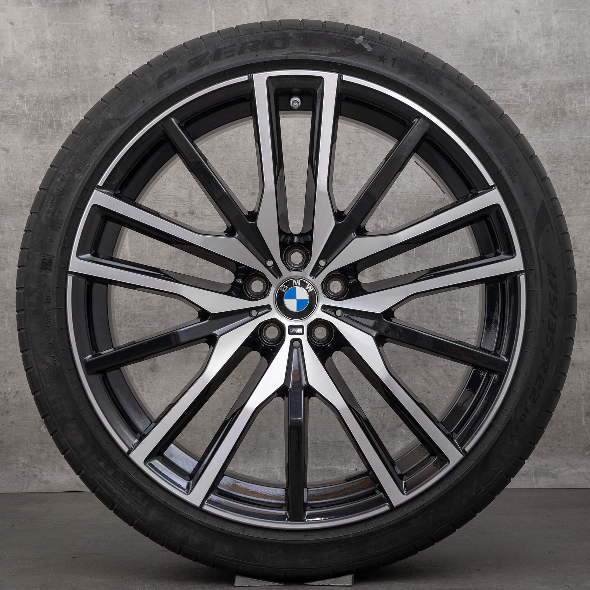 BMW X5 G05 X6 G06 summer wheels 22 inch rims 742 M tires