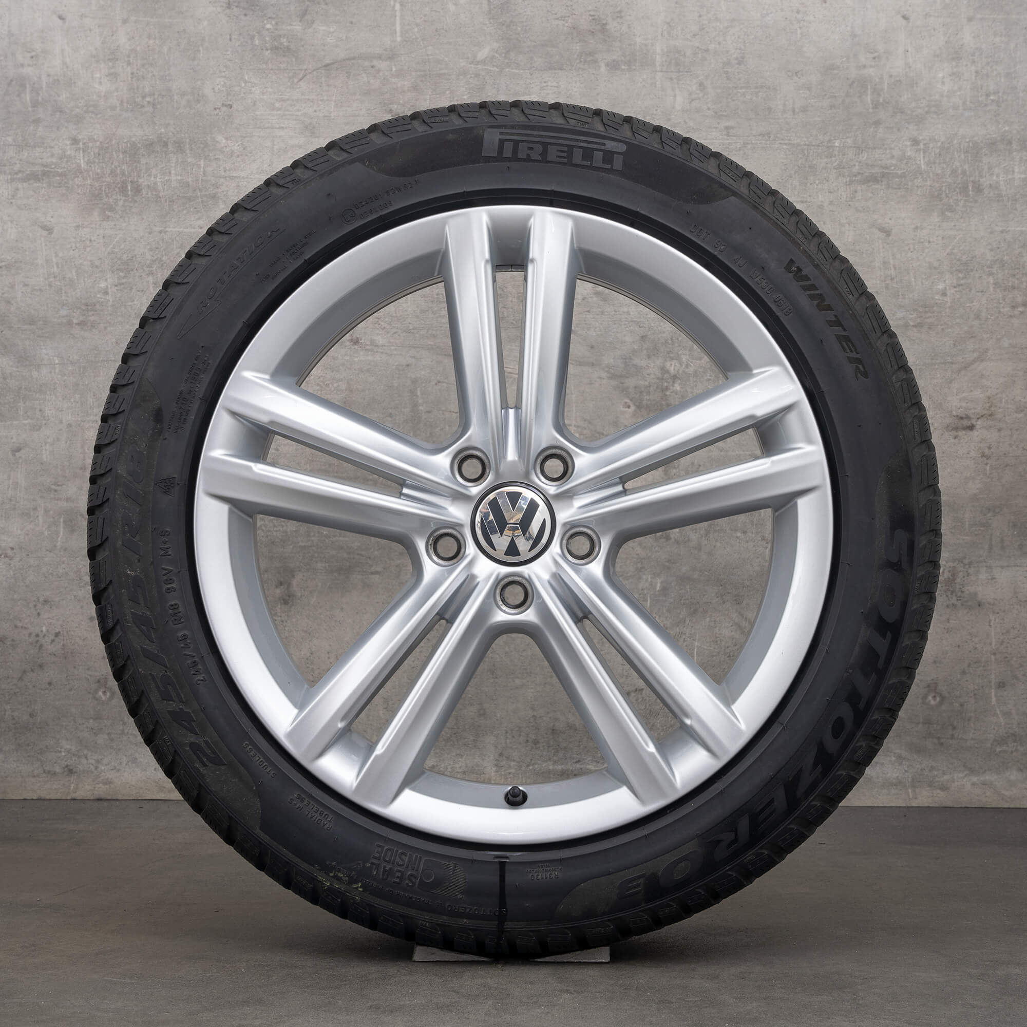 Original Volkswagen Beetle 5C 18 Zoll Winterreifen 561601025C Felgen ...